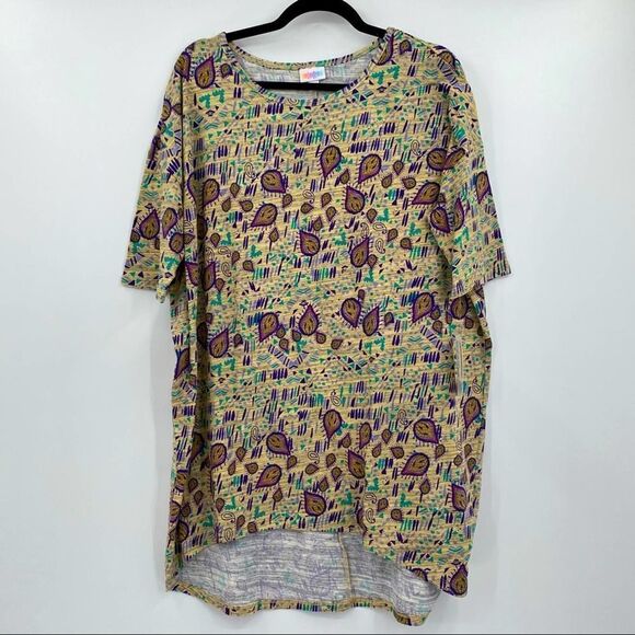 NWT Lularoe Loose-Fitting LuLaRoe Irma Tunic, Size M - Picture 2 of 7